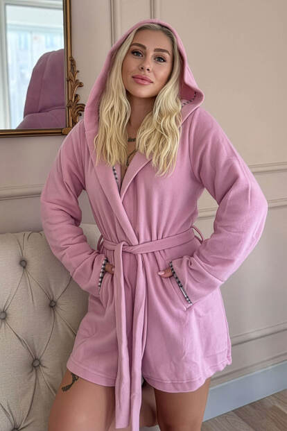 Kadın Pembe Kapüşonlu Polar Kısa Sabahlık - Pijamaevi