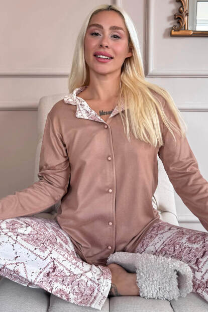 Kahve Etnik Desenli Termal Önden Düğmeli Kadın Pijama Takımı - Pijamaevi