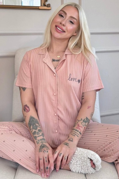 Karamel Kalp Desenli Zincir Önden Düğmeli Kısa Kol Kadın Pijama - Pijamaevi