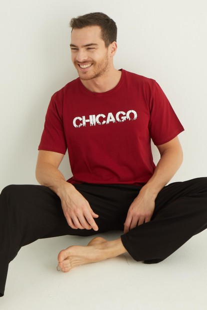 Kırmızı Baskılı Kısa Kollu Alt Uzun Erkek Pijama Takımı - Pijamaevi