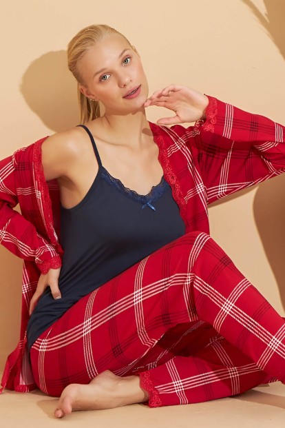 Kırmızı Ekose Desenli Bambu Sabahlıklı Kadın Pijama Takımı - Pijamaevi