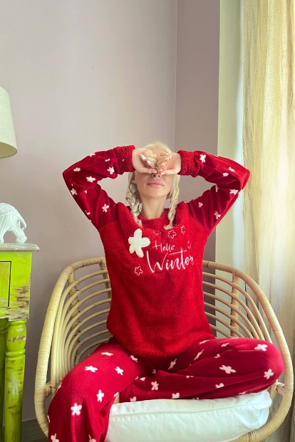Kırmızı Hello Winter Desenli Kadın Peluş Pijama Takımı - Pijamaevi (1)