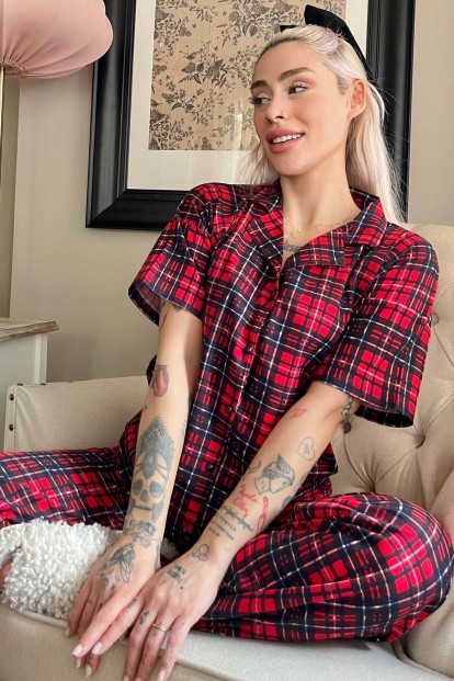 Kırmızı Lacivert Ekose Baskılı Önden Düğmeli Kısa Kollu Pijama - Pijamaevi