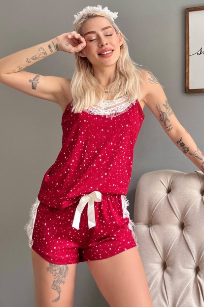 Kırmızı Yıldız Dantel Detaylı İp Askı Şortlu Örme Pijama Takımı - Pijamaevi