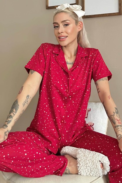 Kırmızı Yıldız Desenli Örme Önden Düğmeli Kısa Kol Kadın Pijama - Pijamaevi
