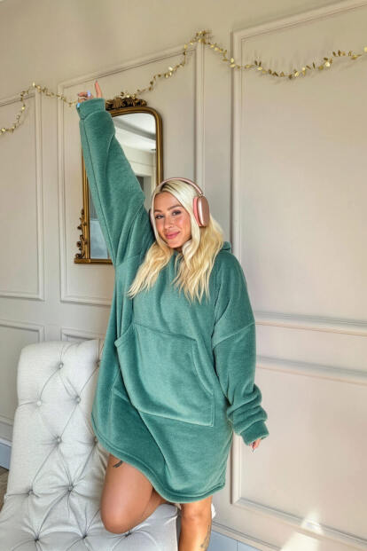 Koyu Mint Kapşonlu Tam Peluş Oversize Sweat Panço Pijama - Pijamaevi (1)