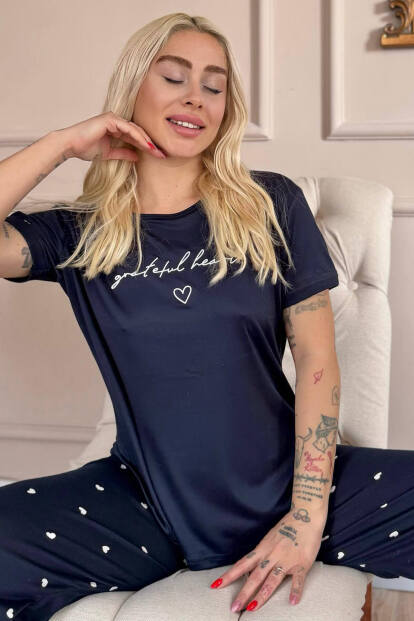 Lacivert Grateful Heart Desenli Bambu Kısa Kol Kadın Pijama Takımı - Pijamaevi