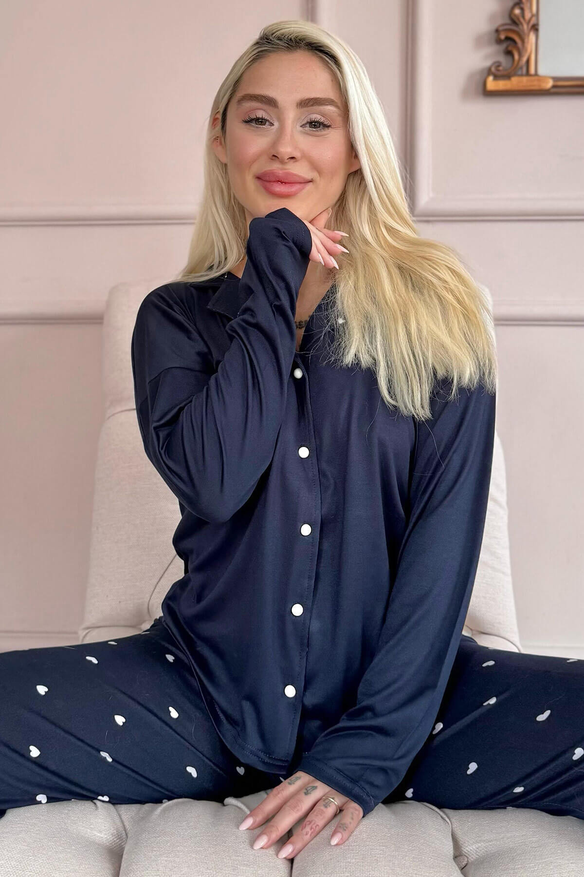 Lacivert Kalp Desenli Bambu Önden Düğmeli Uzun Kol Kadın Pijama Takımı