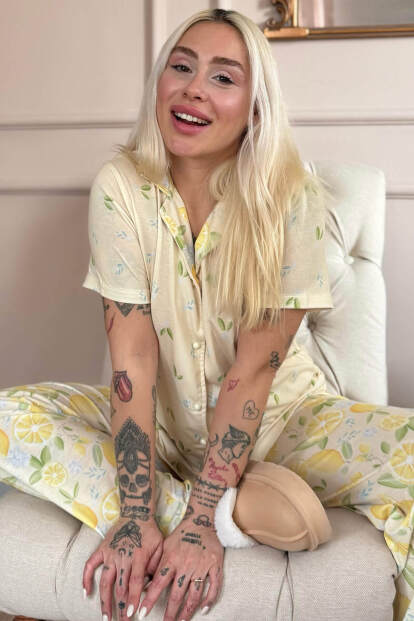 Lemon Desenli Kısa Kol Önden Düğmeli Kadın Pijama Takımı - Pijamaevi