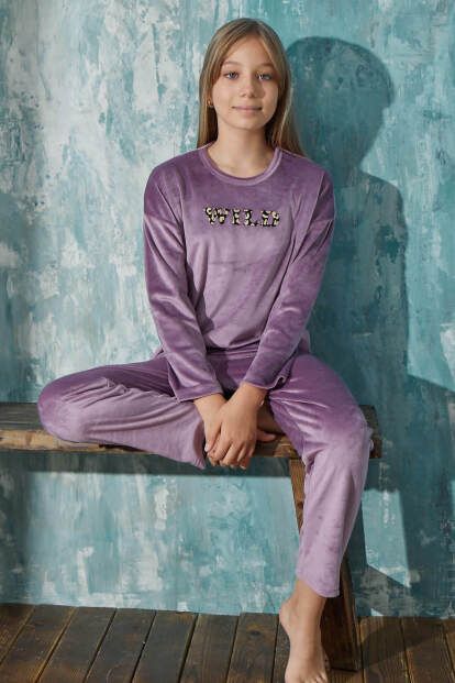 Lila Wild Desenli Exclusive Kadife Kız Çocuk Pijama Takımı  - Pijamaevi