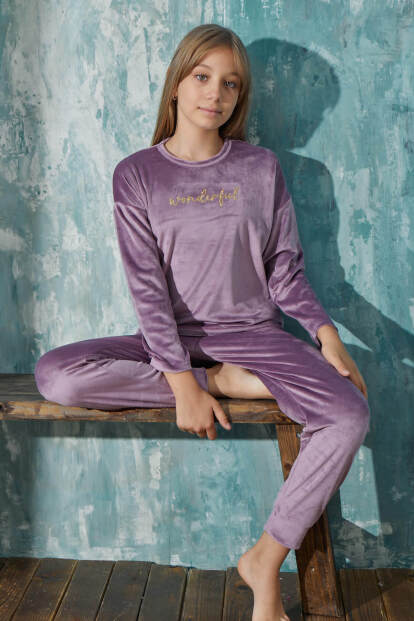 Lila Wonderful Desenli Exclusive Kadife Kız Çocuk Pijama Takımı  - Pijamaevi