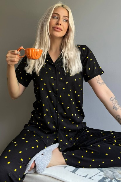 Limon Desenli Örme Önden Düğmeli Kısa Kol Kadın Pijama Takımı - Pijamaevi