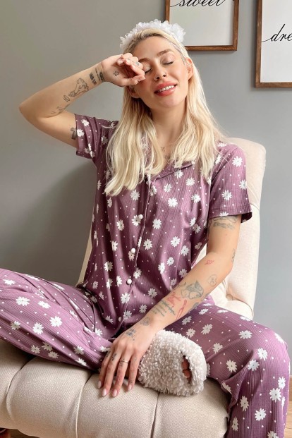 Mor Papatya Desenli Örme Önden Düğmeli Kısa Kol Kadın Pijama - Pijamaevi