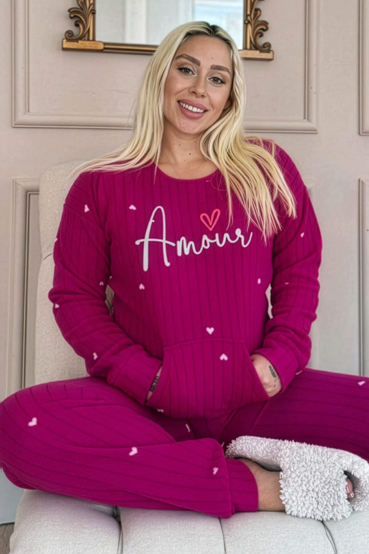 Mürdüm Amour Desenli Kanguru Cepli Peluş Polar Pijama Takımı