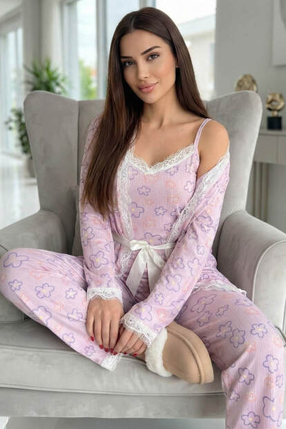 Pembe Çizgi Çiçek Desenli Sabahlıklı Pegasus Pijama Takımı - Pijamaevi