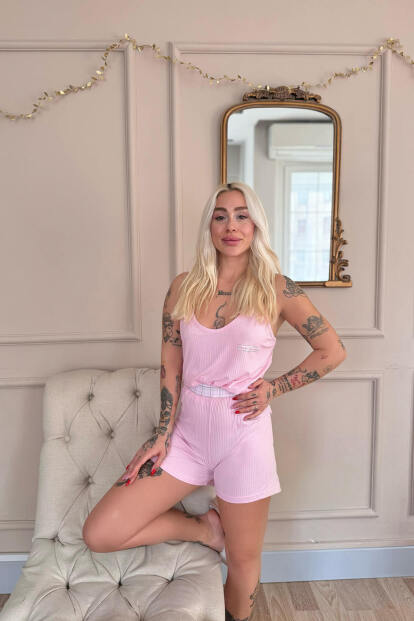 Pembe Douce Dream Desenli Örme Ip Askı Şortlu Kadın Pijama Takımı - Pijamaevi (1)