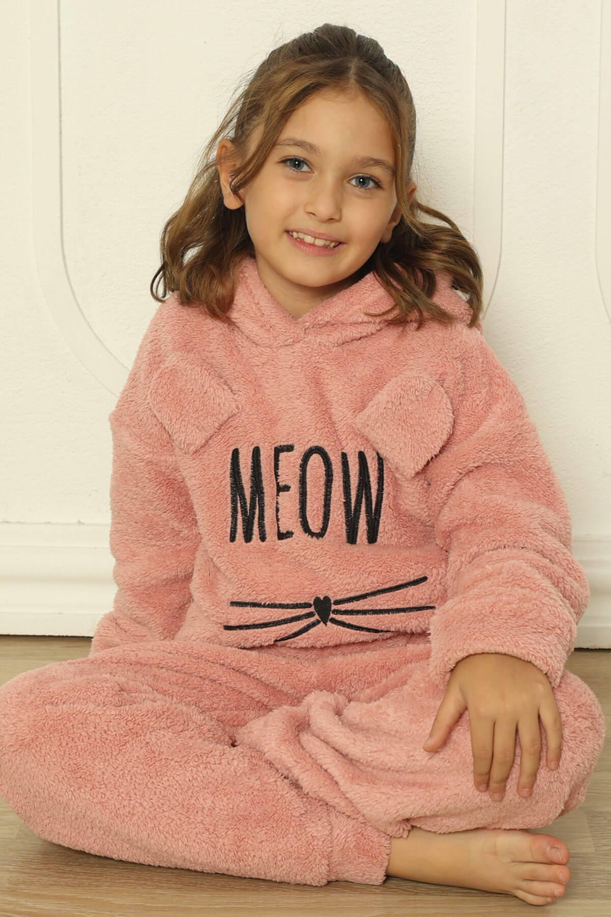 Pembe Meow Desenli Tam Peluş Kız Çocuk Pijama Takımı