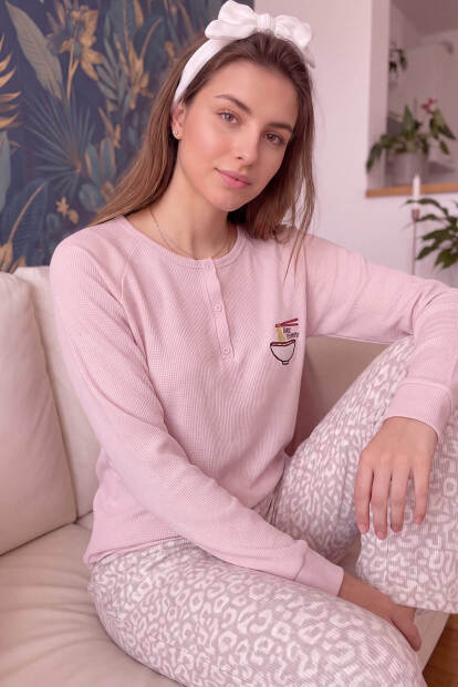 Pembe Noodle Desenli Waffle Soft Uzun Kollu Kadın Pijama Takım - Pijamaevi