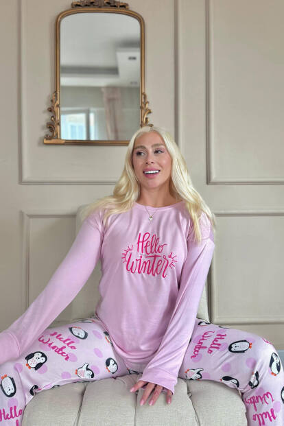 Pembe Penguen Winter Desenli Termal Kadın Pijama Takımı - Pijamaevi (1)