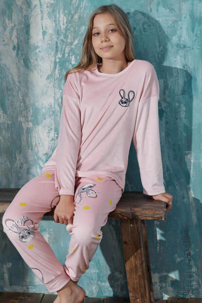 Pembe Rabbit Desenli Exclusive Kadife Kız Çocuk Pijama Takımı  - Pijamaevi
