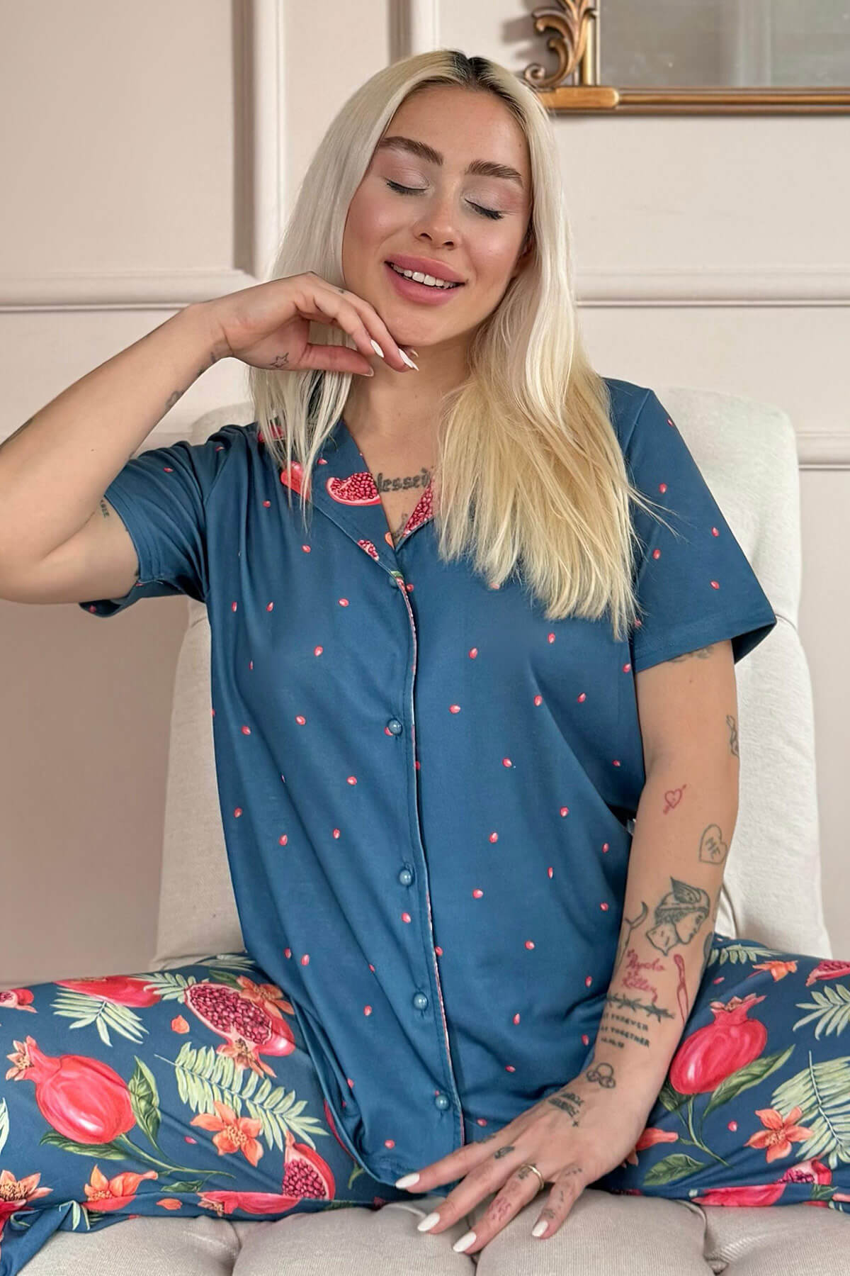 Petrol Tropik Desenli Kısa Kol Önden Düğmeli Kadın Pijama Takımı