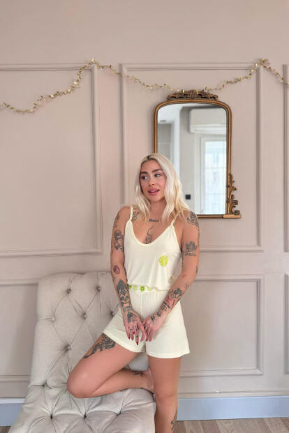 Sarı Citron Fresh Desenli Örme Ip Askı Şortlu Kadın Pijama Takımı - Pijamaevi (1)