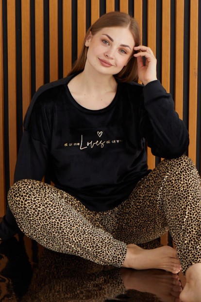 Siyah Loves All Desenli Exclusive Kadife Battal Kadın Pijama Takımı  - Pijamaevi