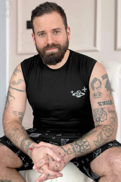 Siyah Space Baskılı Sıfır Kol Şortlu Erkek Pijama Takımı - Pijamaevi