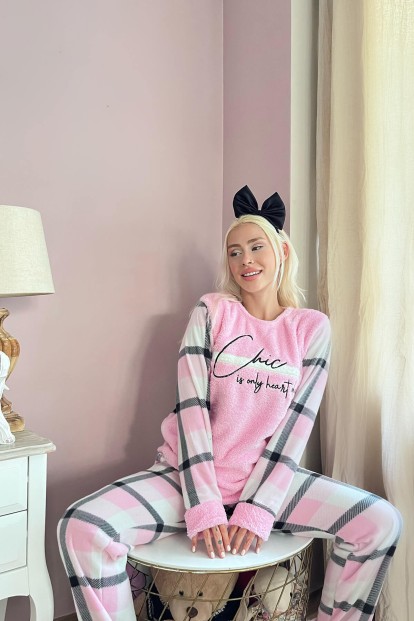 Toz Pembe Deep Chic Desenli Kadın Peluş Pijama Takımı - Pijamaevi (1)