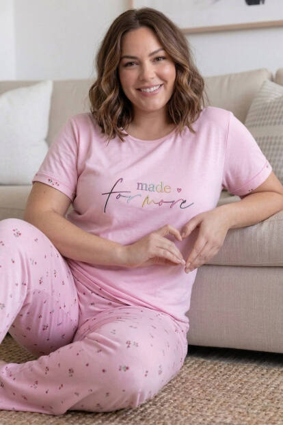 Toz Pembe For more Desenli Büyük Beden Battal Bambu Kısa Kol Kadın Pijama Takımı - Pijamaevi