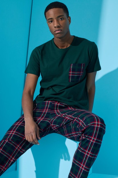 Yeşil Çift Çizgi Ekose Desenli Kısa Kollu Erkek Pijama Takımı - Pijamaevi