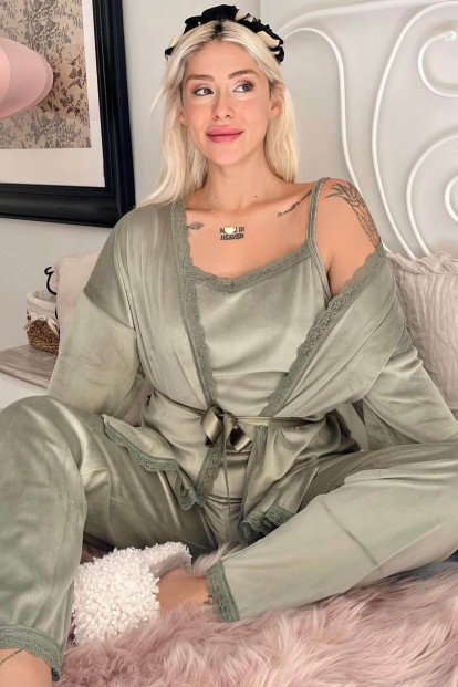 Yeşil Gage Exclusive Kadife Sabahlıklı Kadın Pijama Takımı  - Pijamaevi