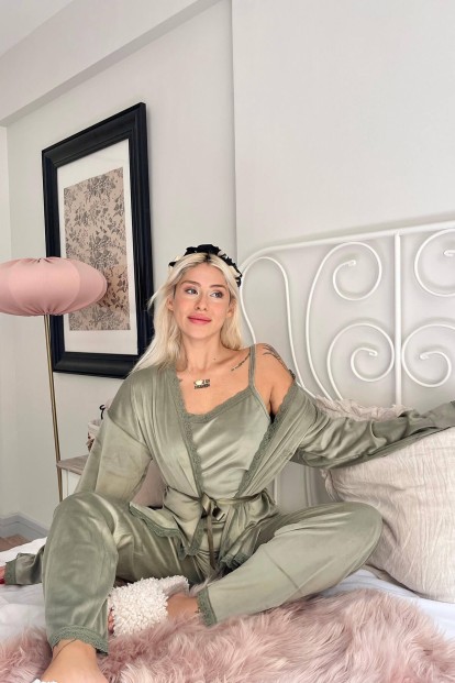 Yeşil Gage Exclusive Kadife Sabahlıklı Kadın Pijama Takımı  - Pijamaevi (1)