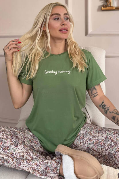 Yeşil Sunday Morning Desenli Kısa Kollu Örme Kadın Pijama Takımı - Pijamaevi