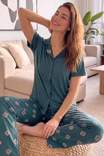 Zümrüt Mozaik Exclusive Önden Düğmeli Kadın Pijama Takımı - Pijamaevi